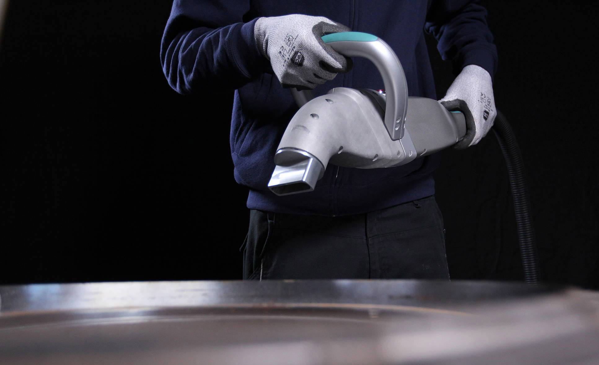 Décapage laser : Une prestation hautement qualitative pour nettoyer vos  matériaux